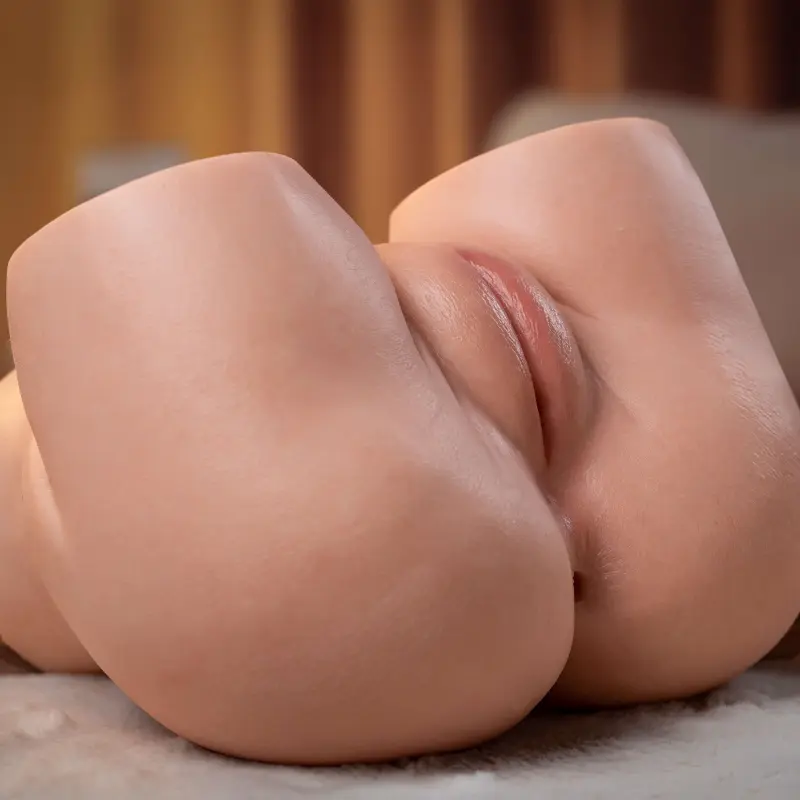 XL size half-body masturbator HA02-3.7KG for immersive play.