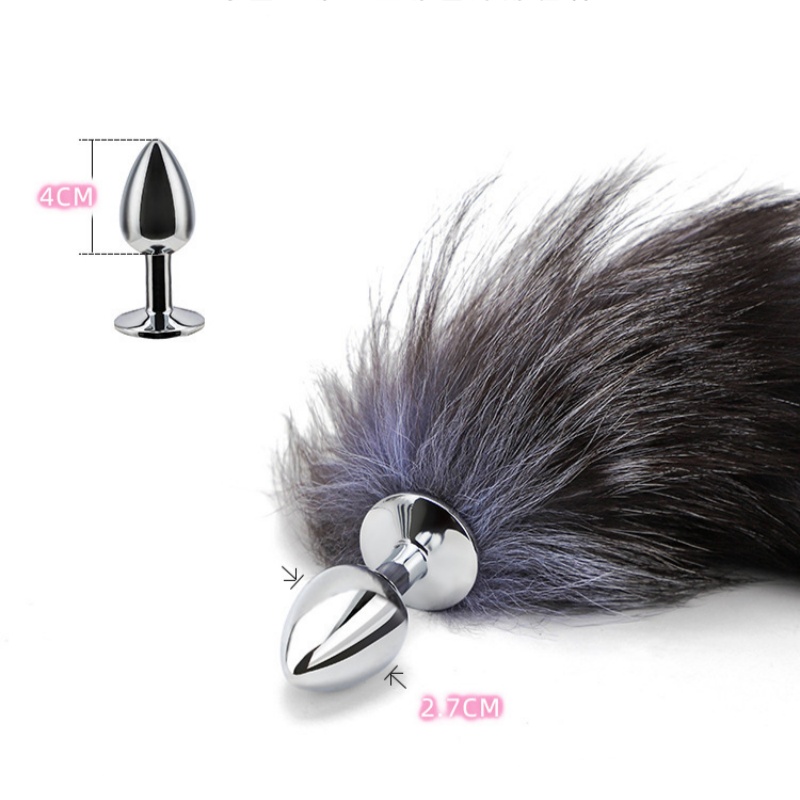AP5181 Fox Tail Anal Plug close-up of stainless steel plug and fluffy tail connection