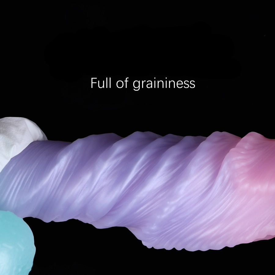 FD5141 Platinum Silicone Honeybee Dildo realistic detailed skin texture and veining