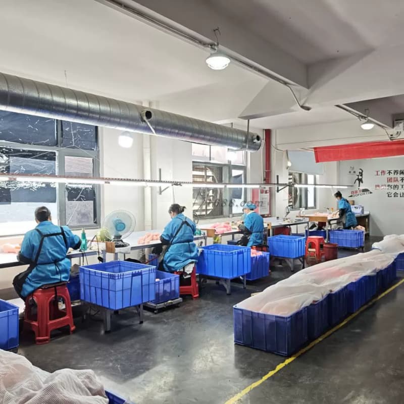 Large-scale production workshop with organized workflow and safety standards.