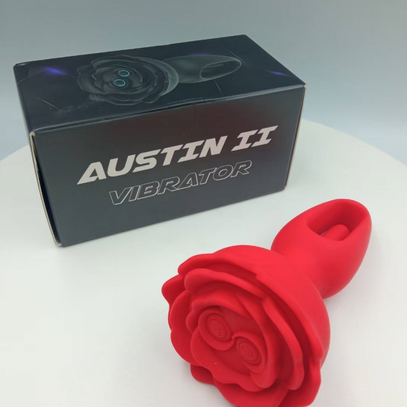 Pleasuremo Austin II rose vibrator elegant design detail