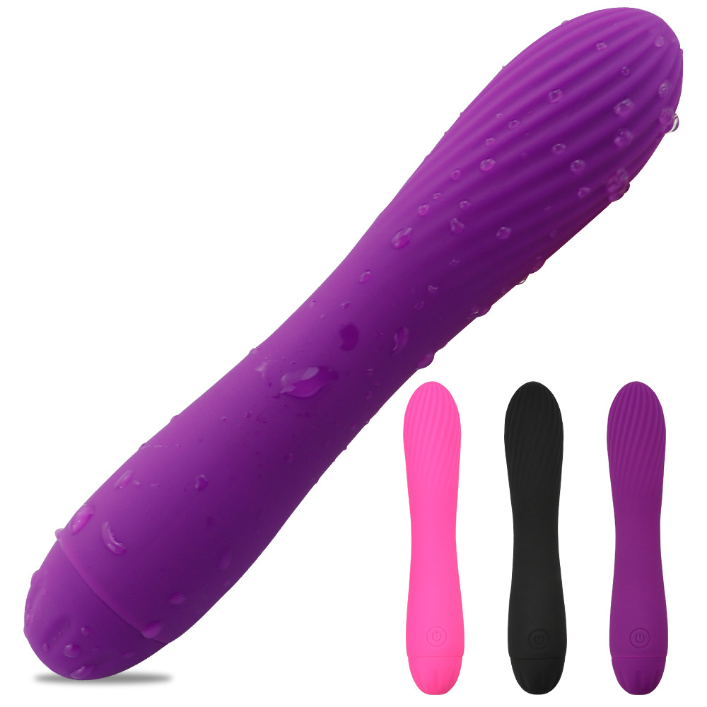 Pleasuremo VB6041 wand vibrator wet texture detail view
