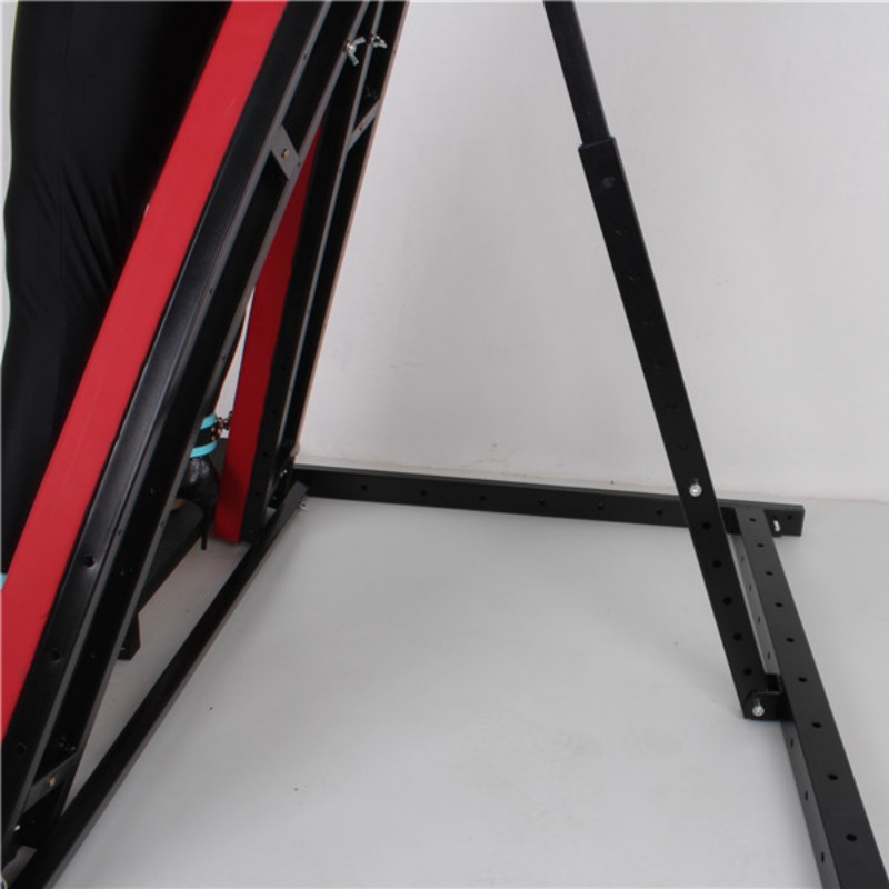 Sturdy carbon steel frame connection for X-shaped restraint rack